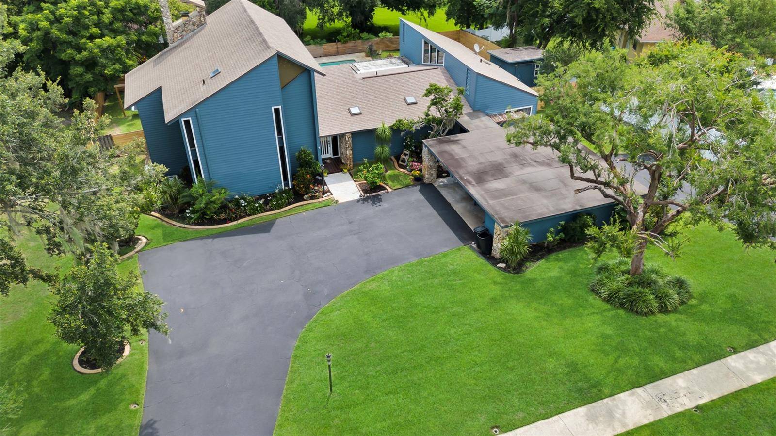 Leesburg, FL 34748,2922 COCOVIA WAY