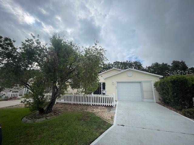 Lady Lake, FL 32159,1734 MORELOS RD