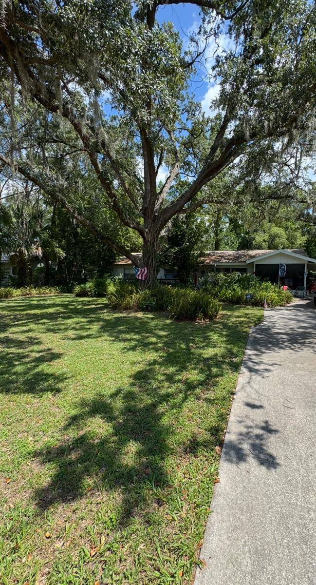 Ocala, FL 34471,2927 SE 13TH ST