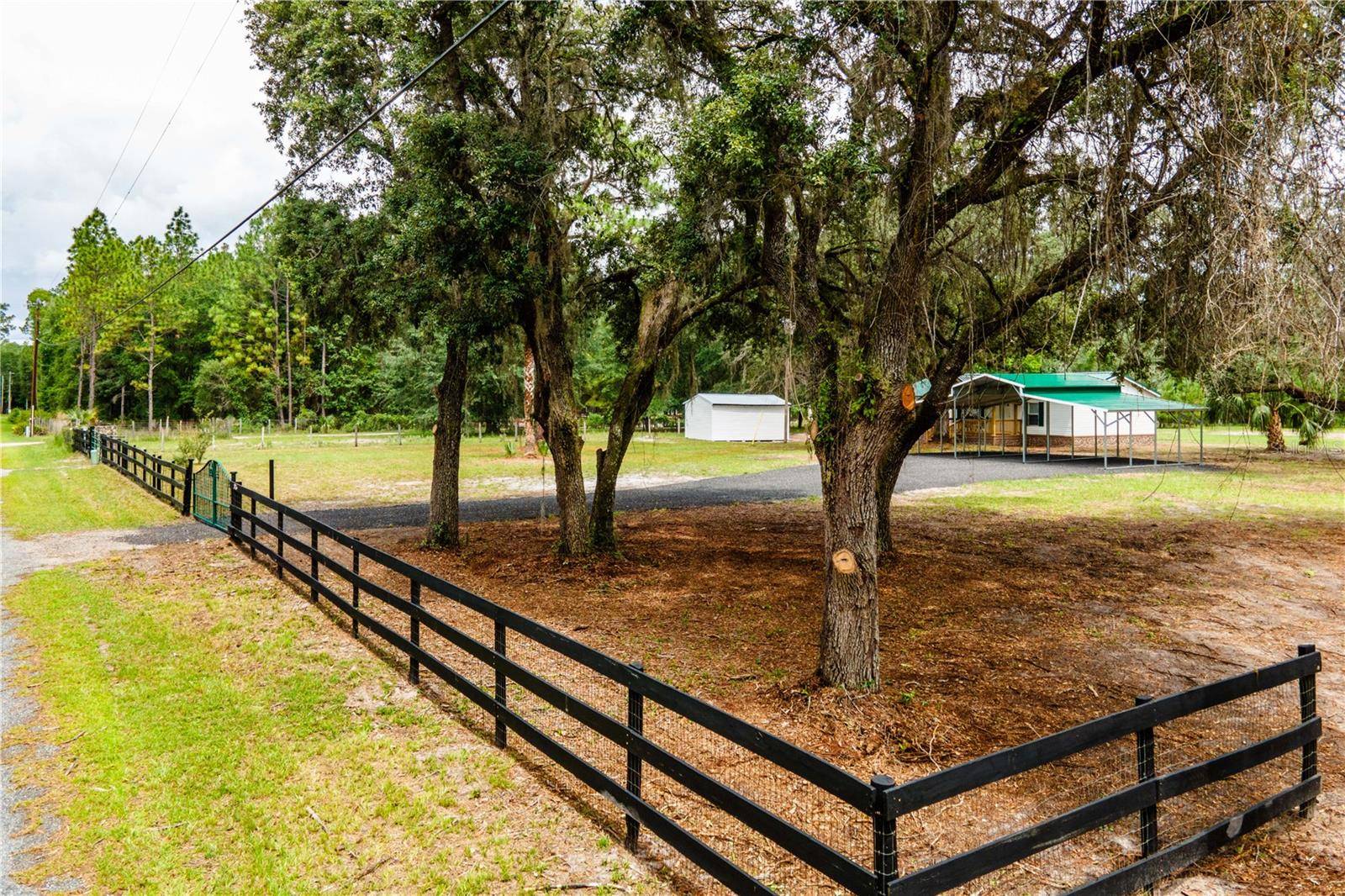 Fort Mc Coy, FL 32134,13255 NE 165TH ST