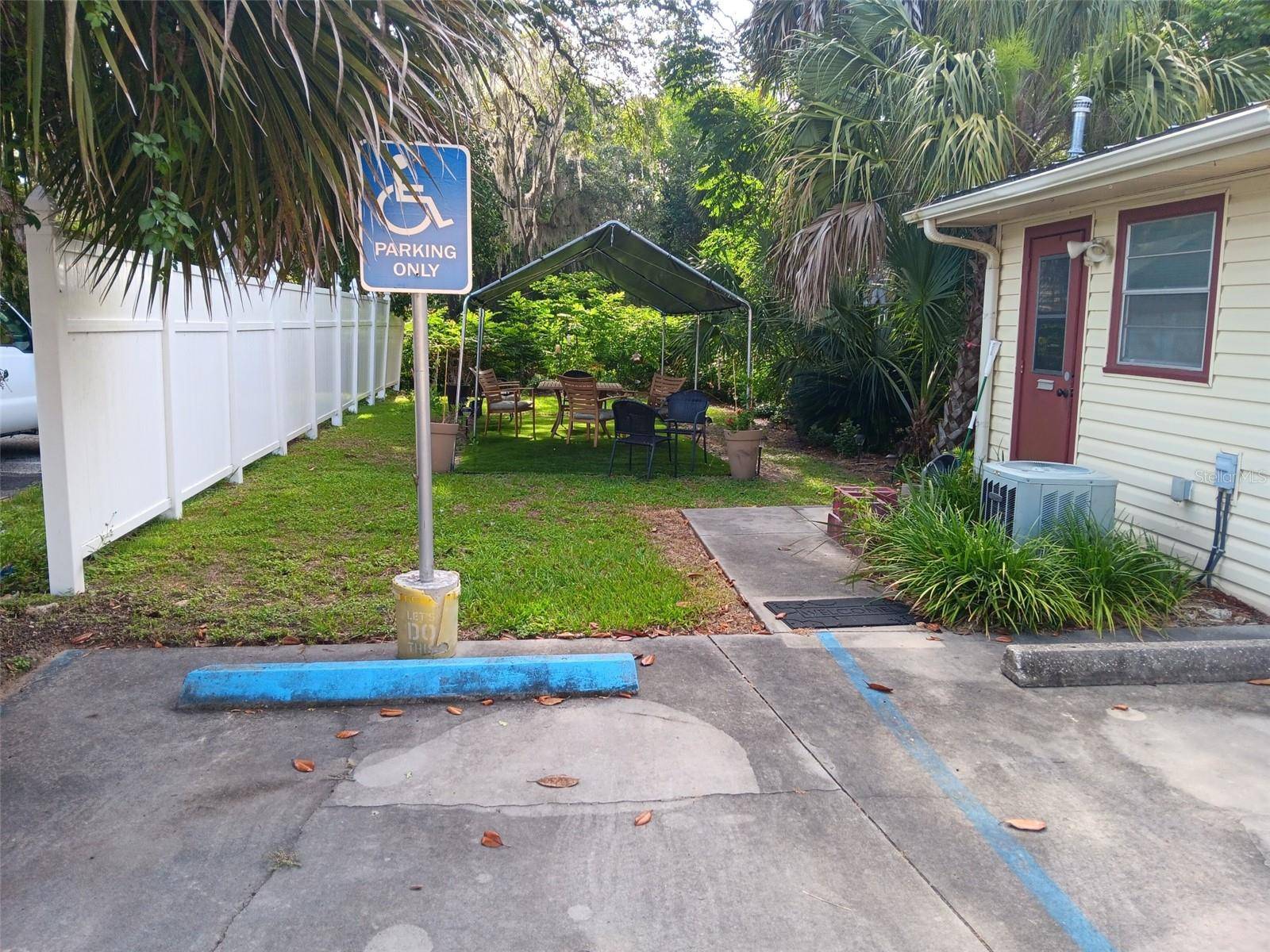Williston, FL 32696,15 SE 5TH ST