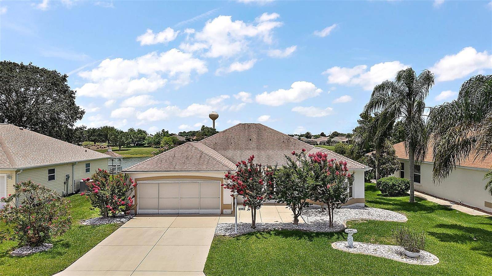 Lady Lake, FL 32159,2002 ENRIQUE DR