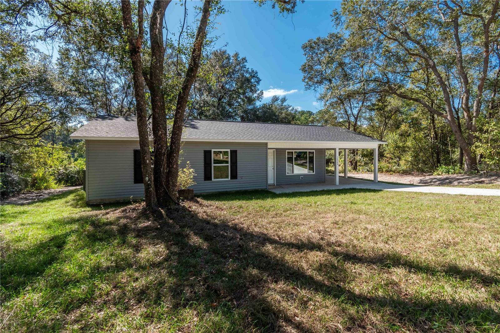 Ocklawaha, FL 32179,17009 SE 60TH ST