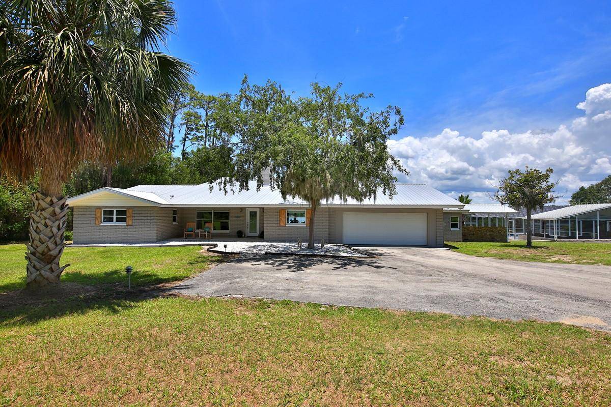 Ocklawaha, FL 32179,10893 SE 141 AVENUE RD
