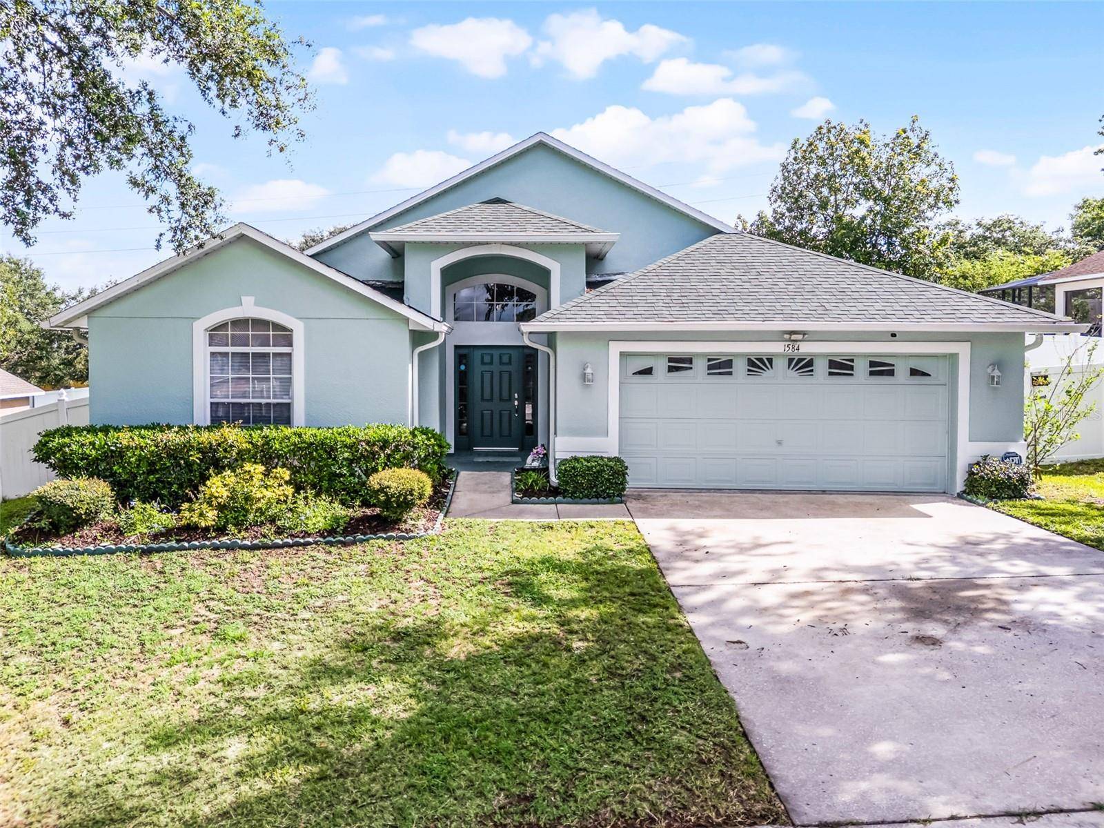 Clermont, FL 34711,1584 SILHOUETTE DR
