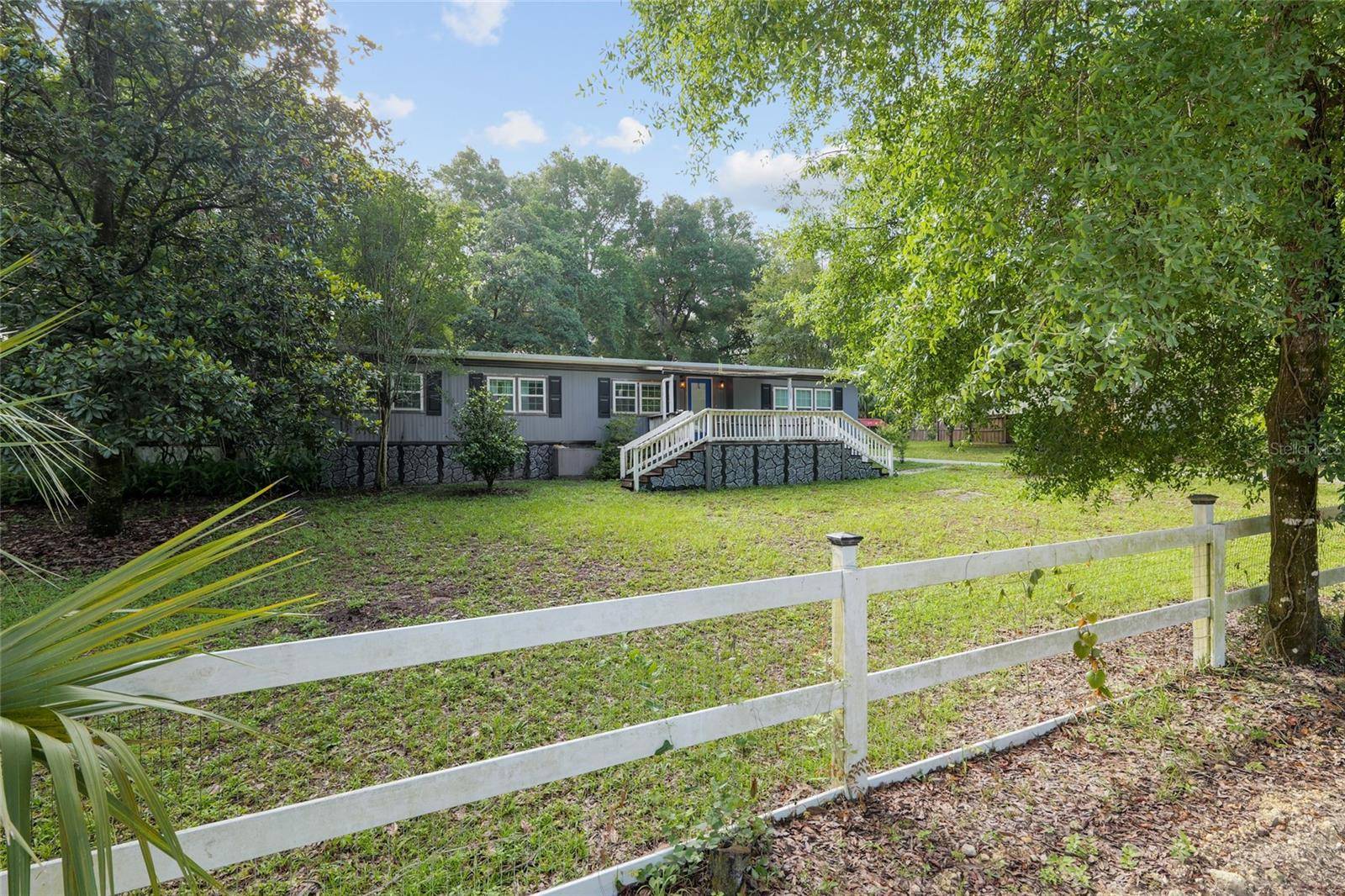 Silver Springs, FL 34488,171 NE 167TH CT