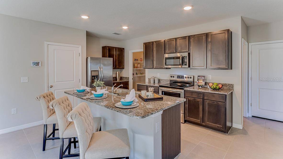 Weeki Wachee, FL 34613,10466 TUCKER RD