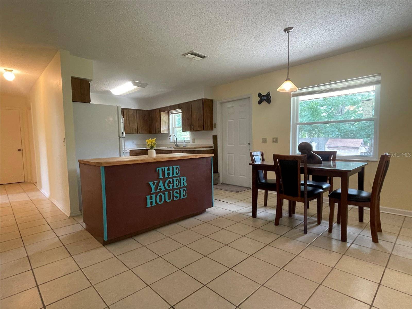 Ocala, FL 34470,145 NE 71ST AVE