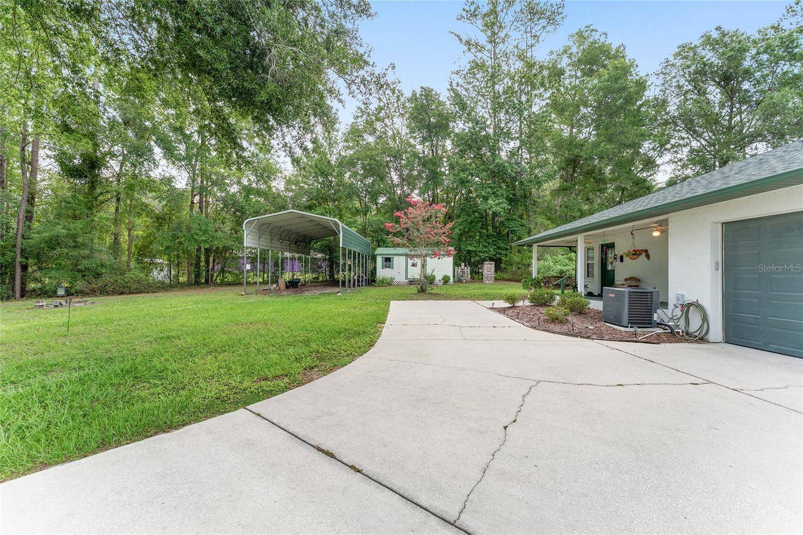 Belleview, FL 34420,12681 SE 54TH AVE