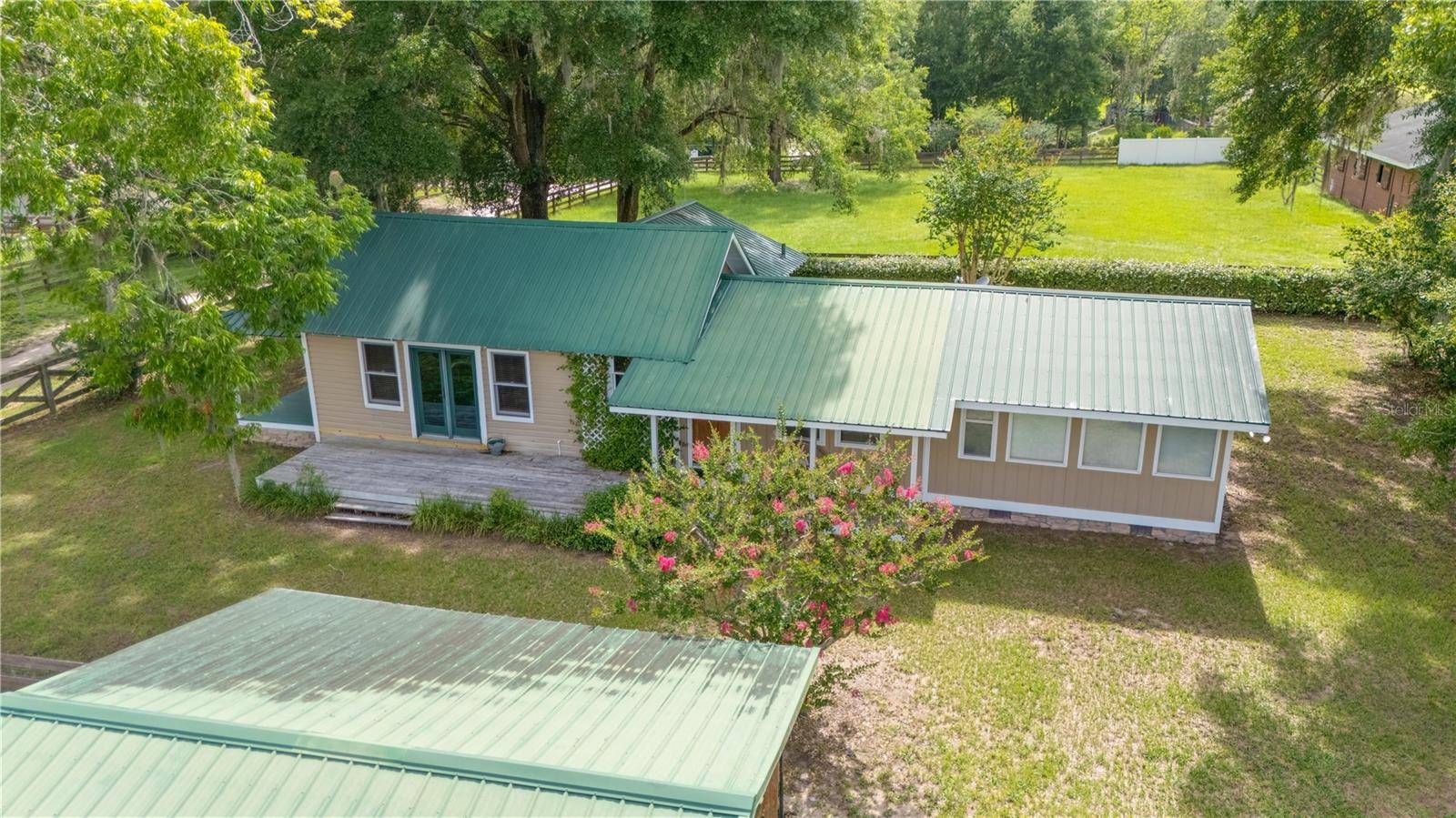 Anthony, FL 32617,1501 NE 97TH STREET RD