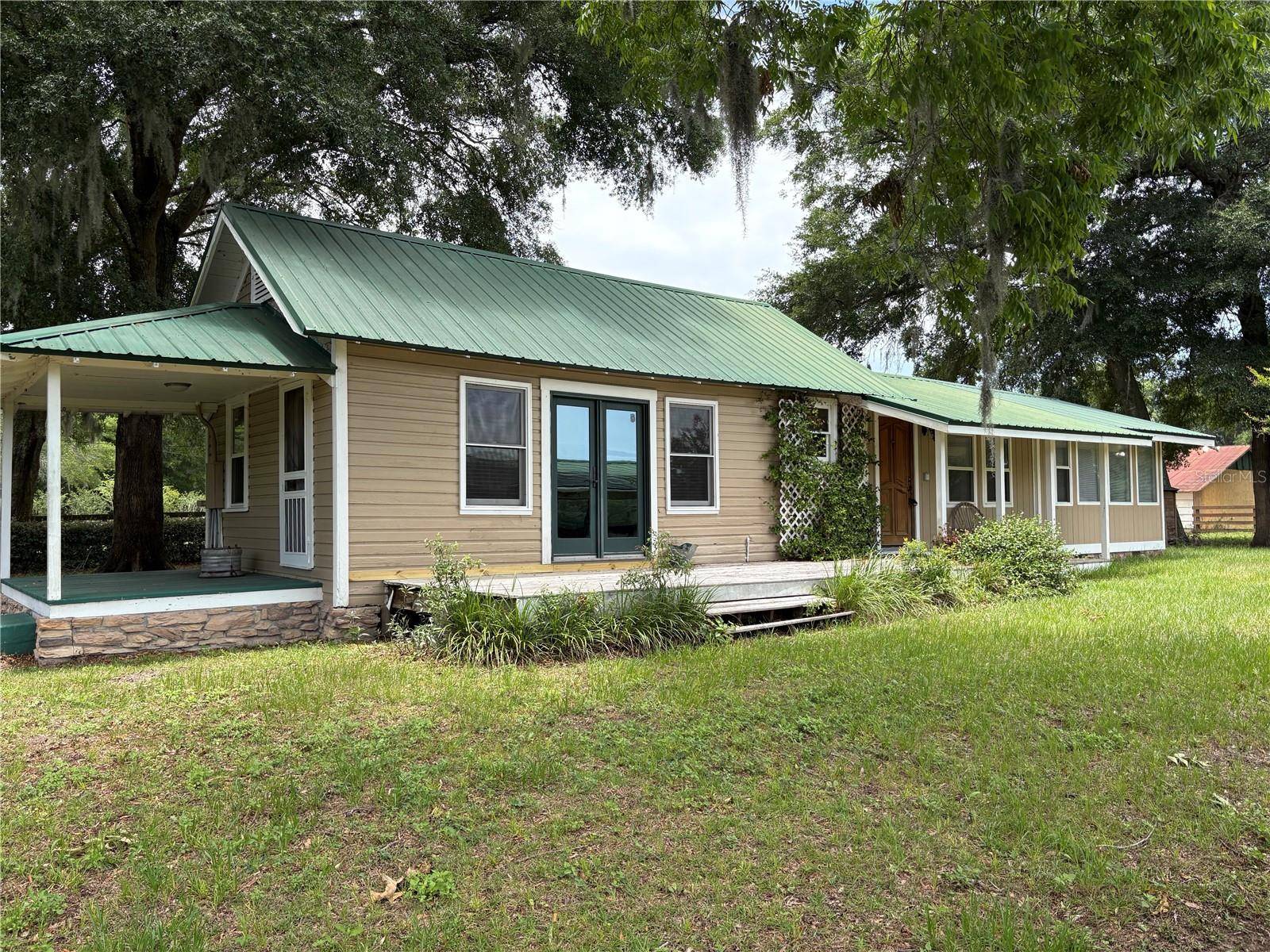 Anthony, FL 32617,1501 NE 97TH STREET RD