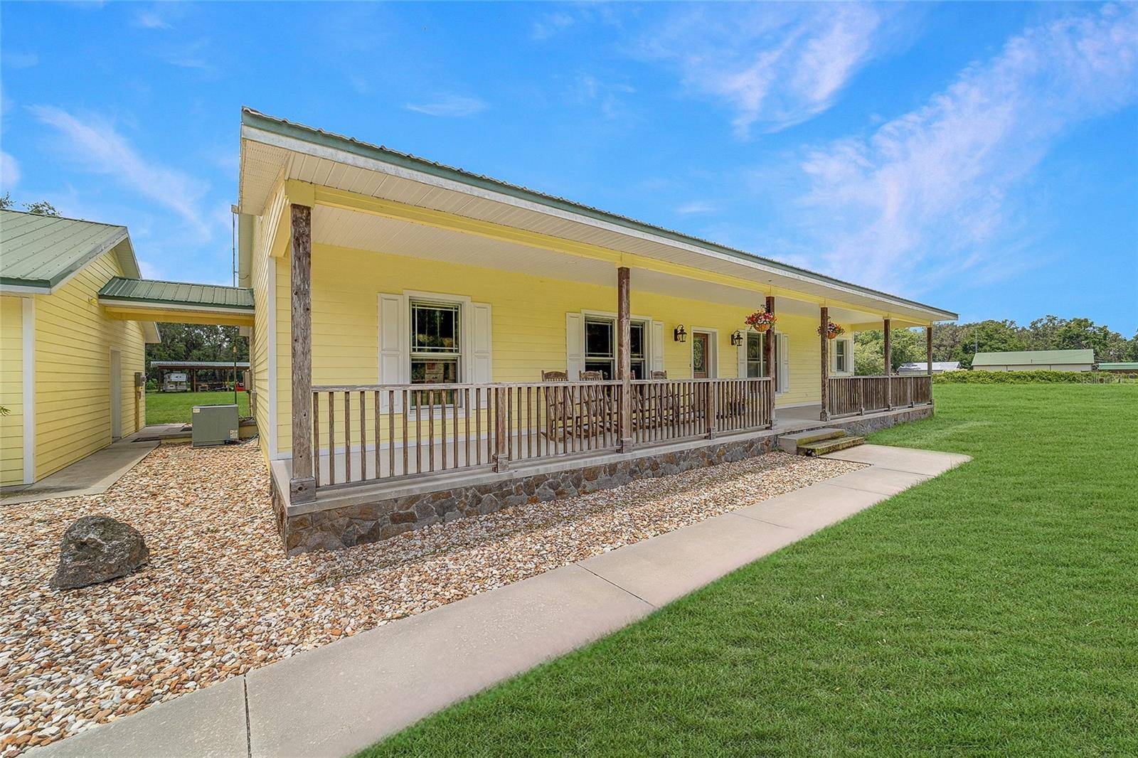 Bushnell, FL 33513,975 CR 542E