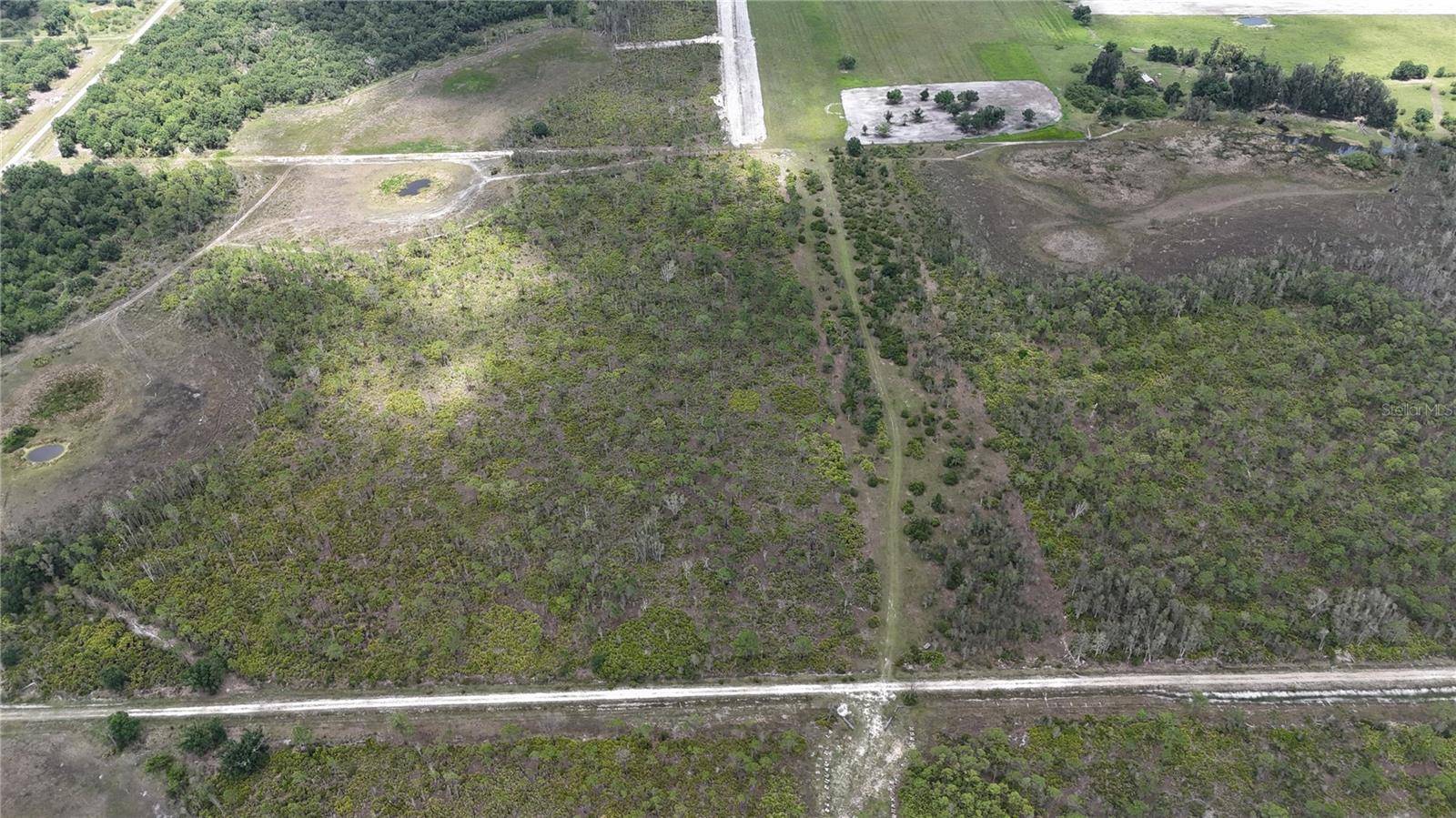 North Fort Myers, FL 33917,21061 GRANVILLE RD