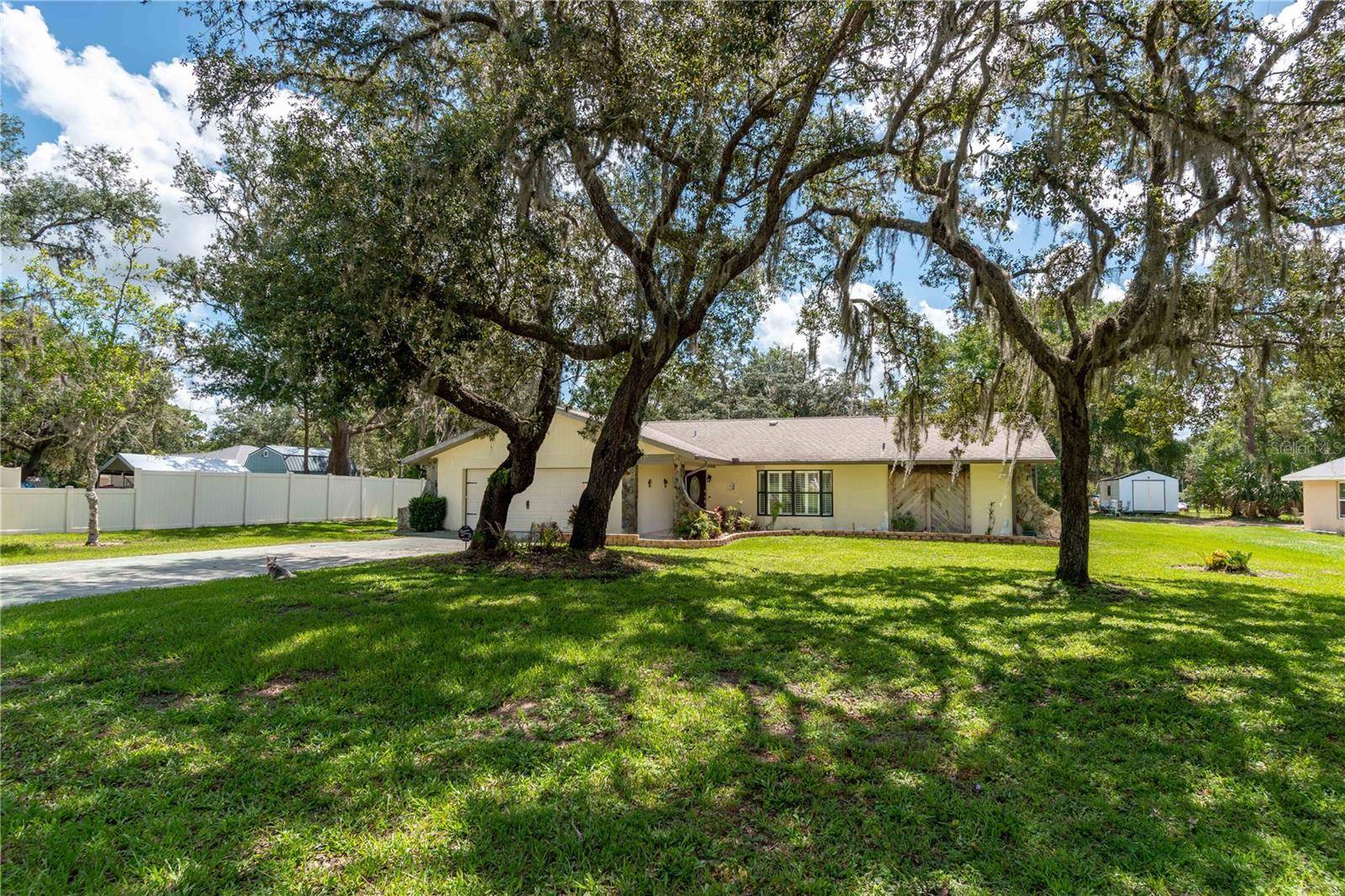Inverness, FL 34450,3231 S EAGLE PT