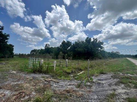 North Fort Myers, FL 33917,21041 GRANVILLE RD