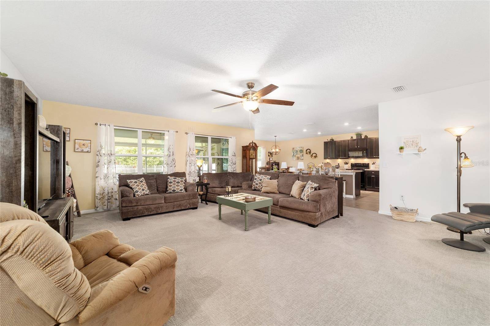 Ocala, FL 34470,2552 NE 42ND RD