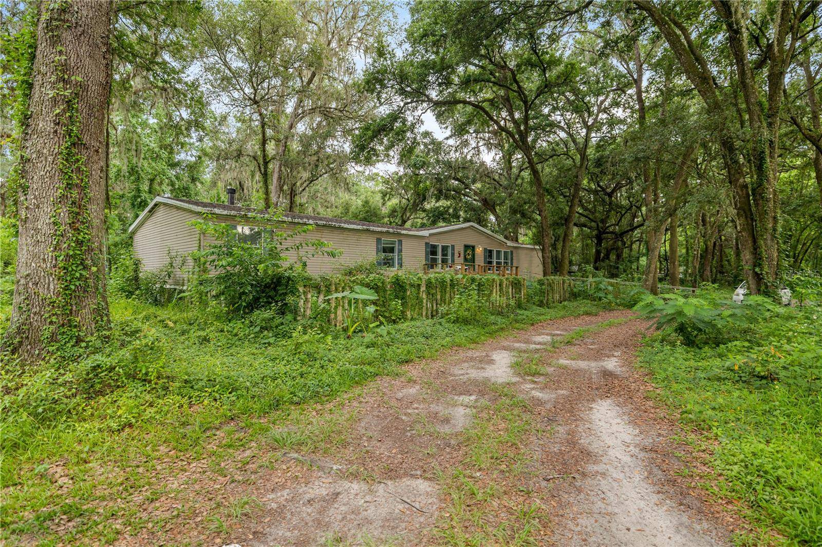 Reddick, FL 32686,12290 NW 168TH PL