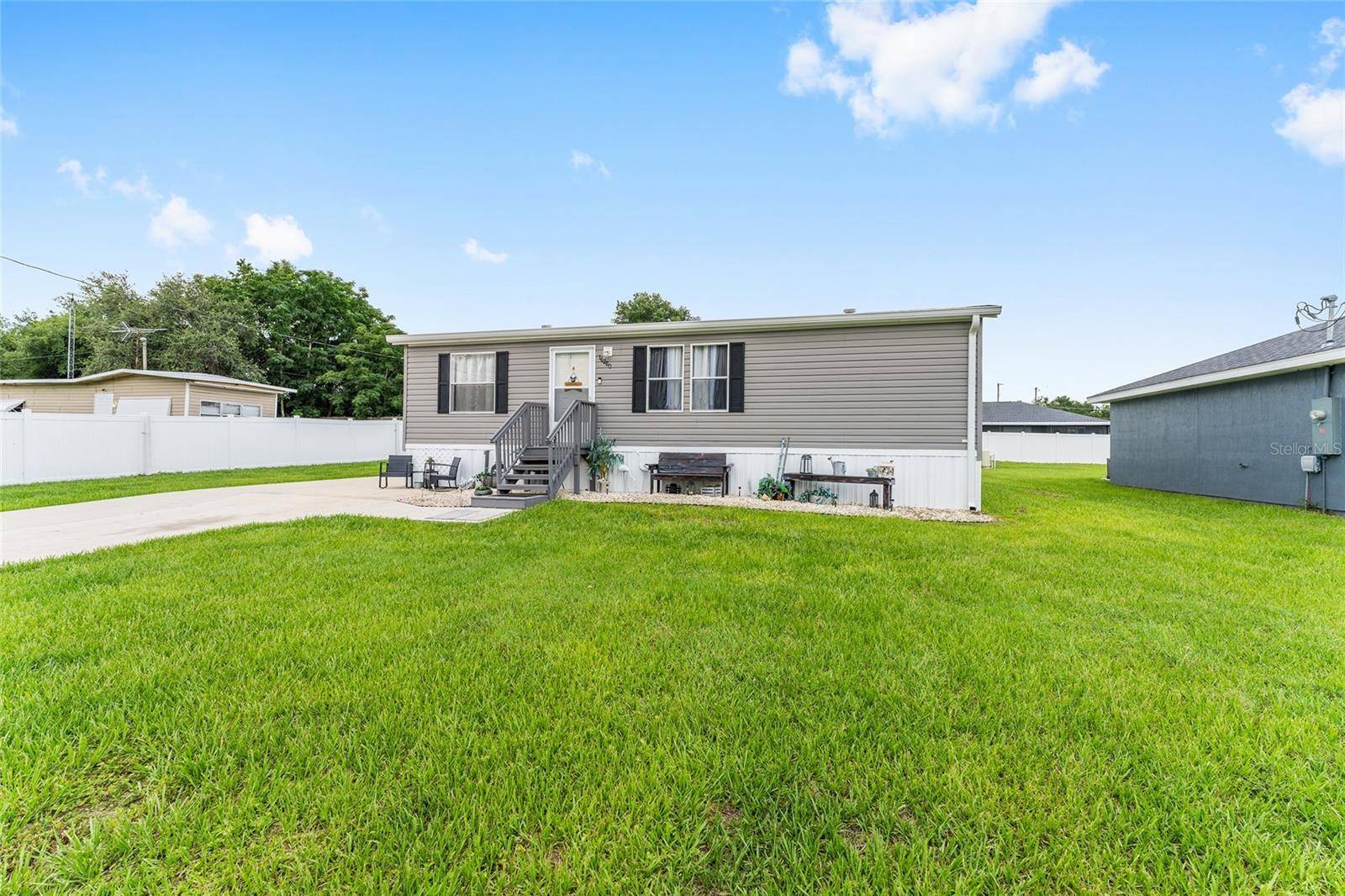 Summerfield, FL 34491,16280 SE 95TH CT