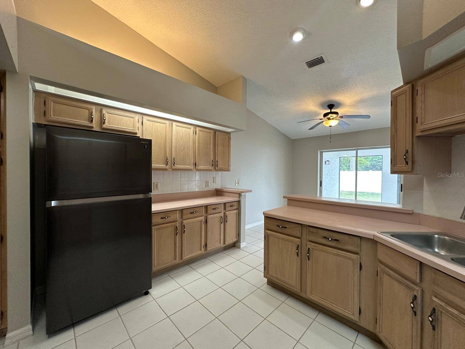 Palm Coast, FL 32164,30 PINETREE DR
