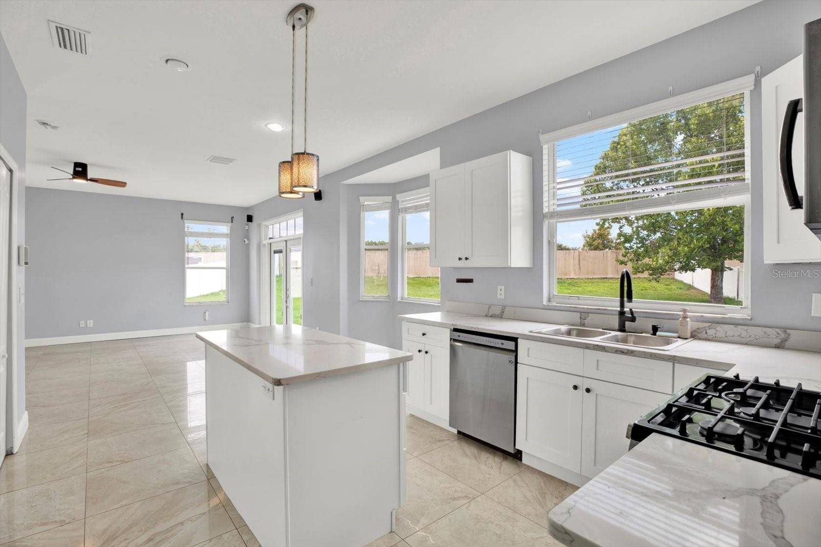 Oldsmar, FL 34677,544 LAKE CYPRESS CIR