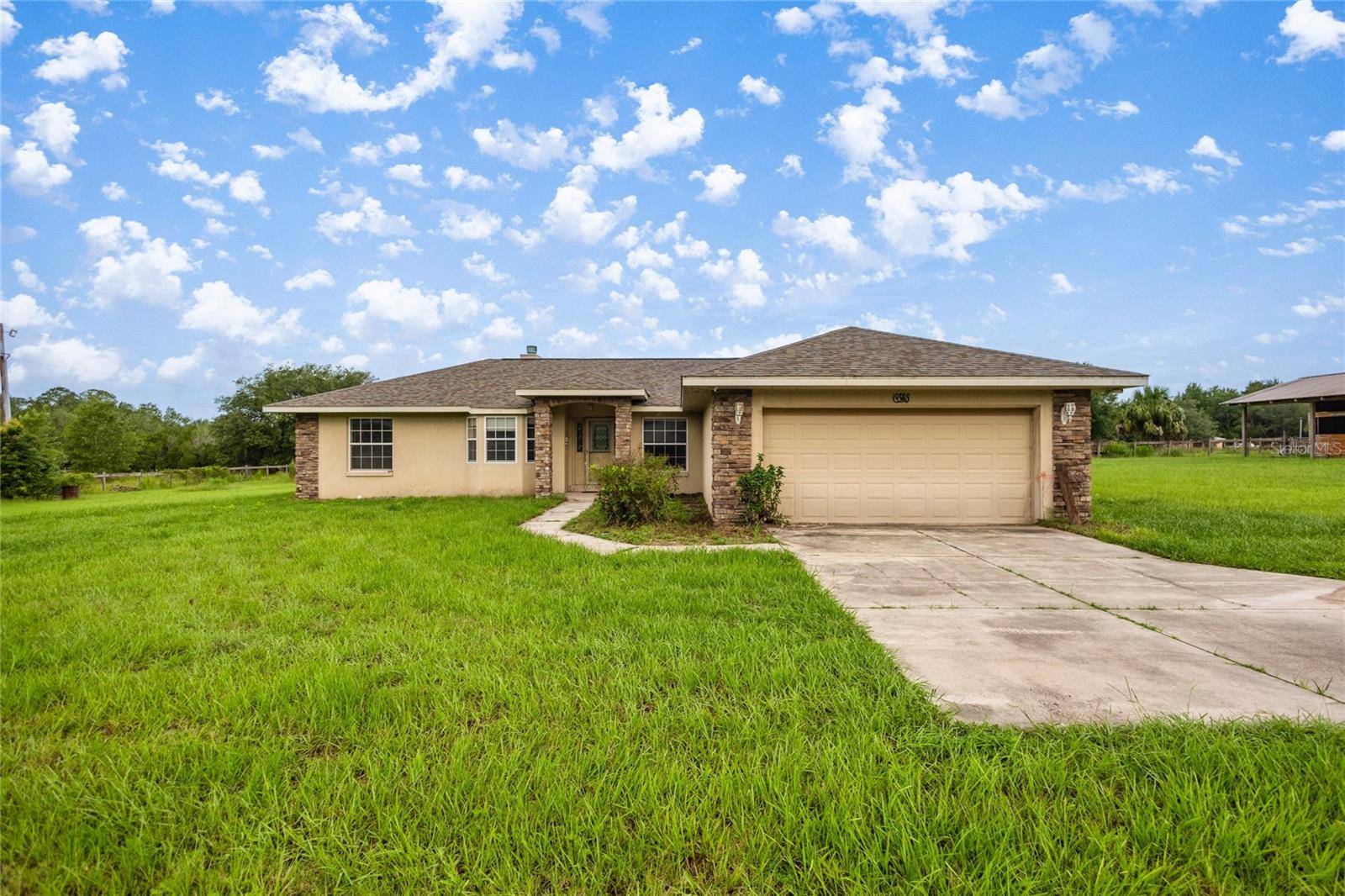 Ocklawaha, FL 32179,10780 SE HIGHWAY 464C