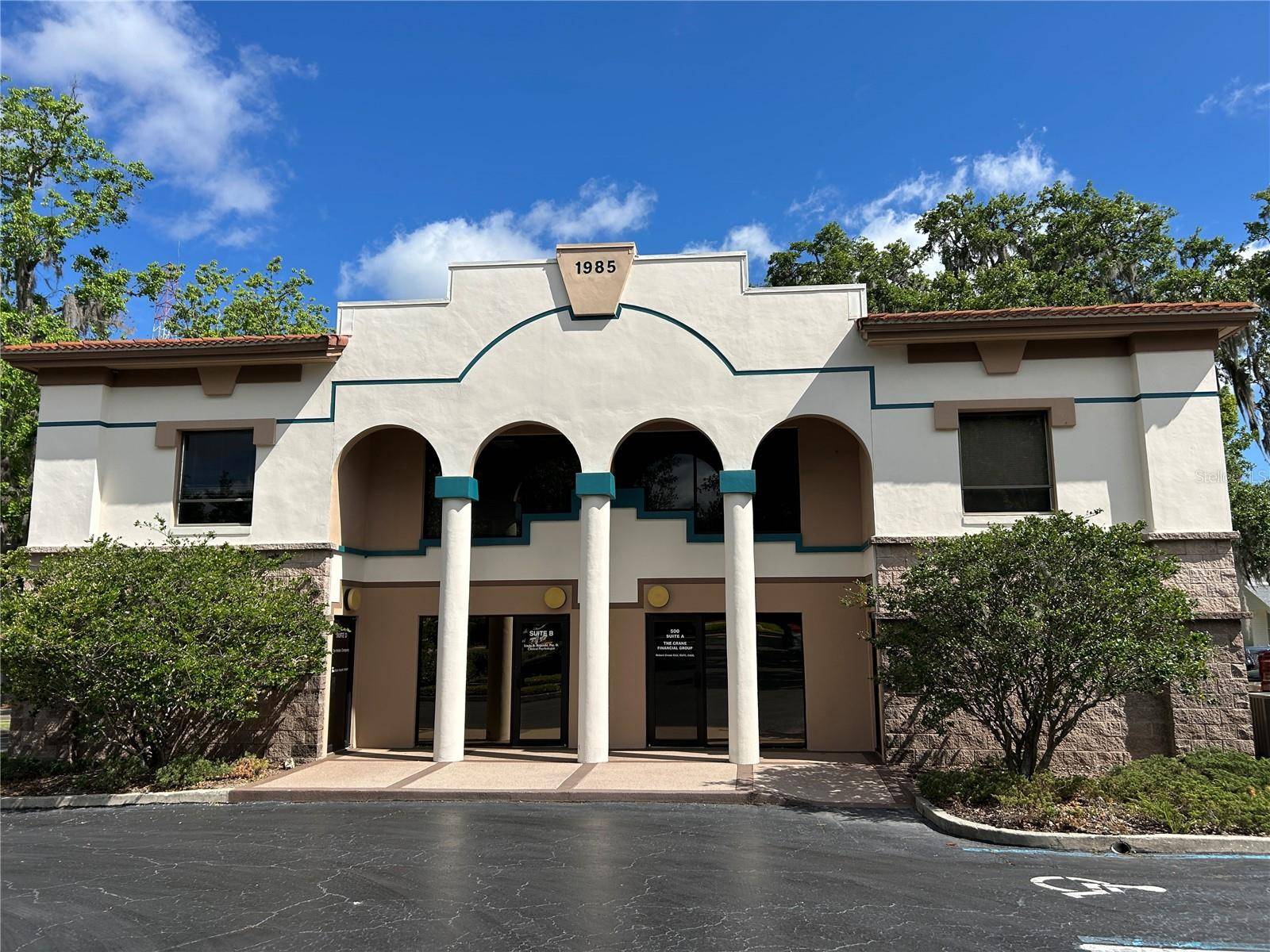 Ocala, FL 34471,500 E FORT KING ST #C