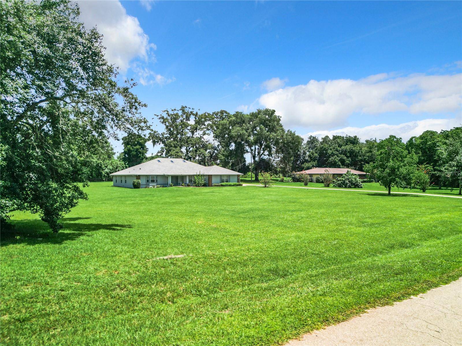 Ocala, FL 34480,3811 SE 44TH ST