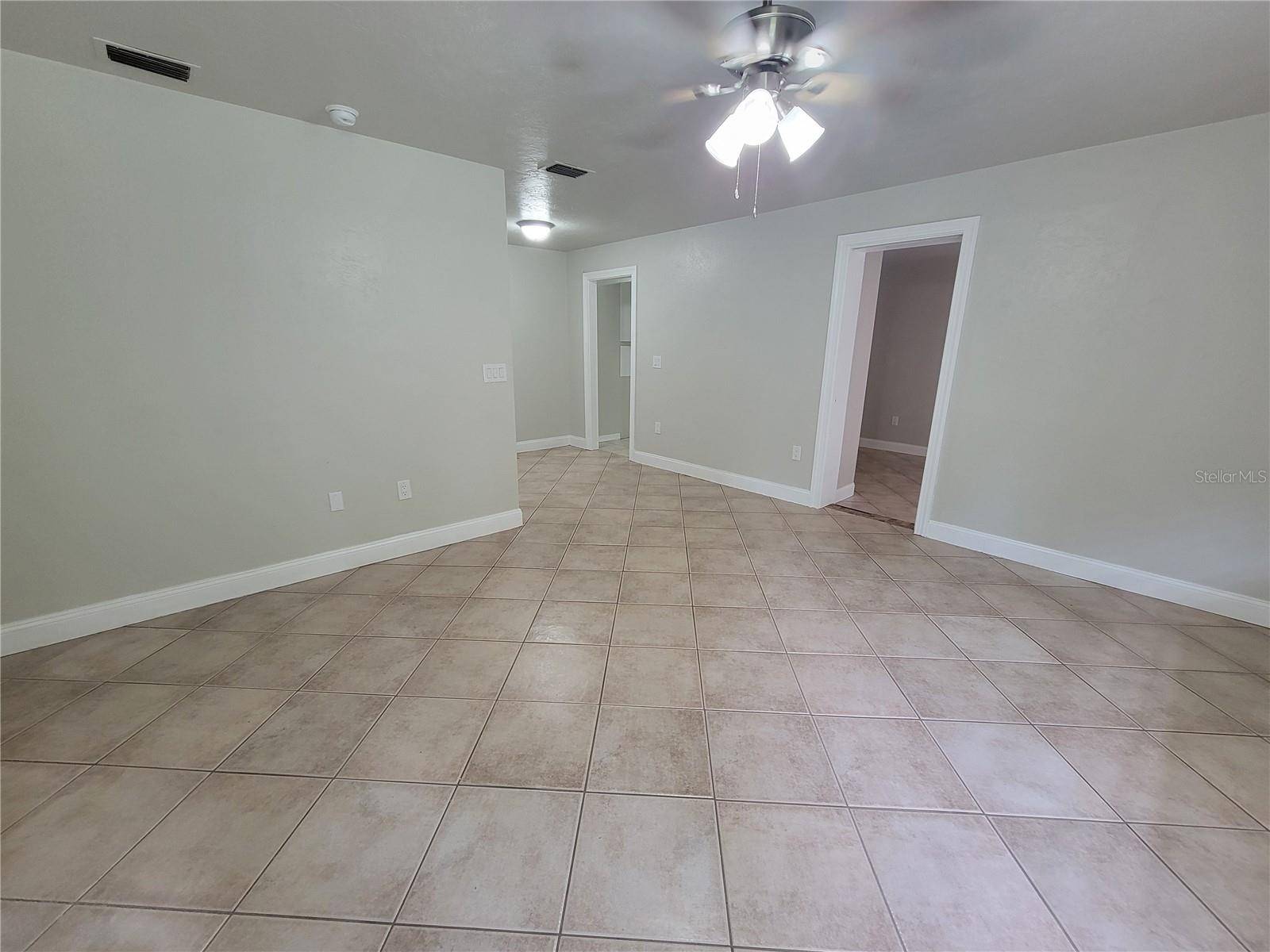 Ocala, FL 34472,6961 SE 55TH PL