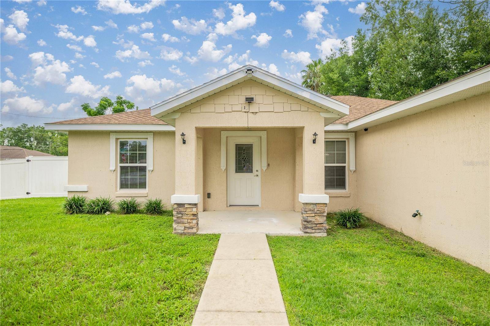 Ocala, FL 34472,10 PECAN LN