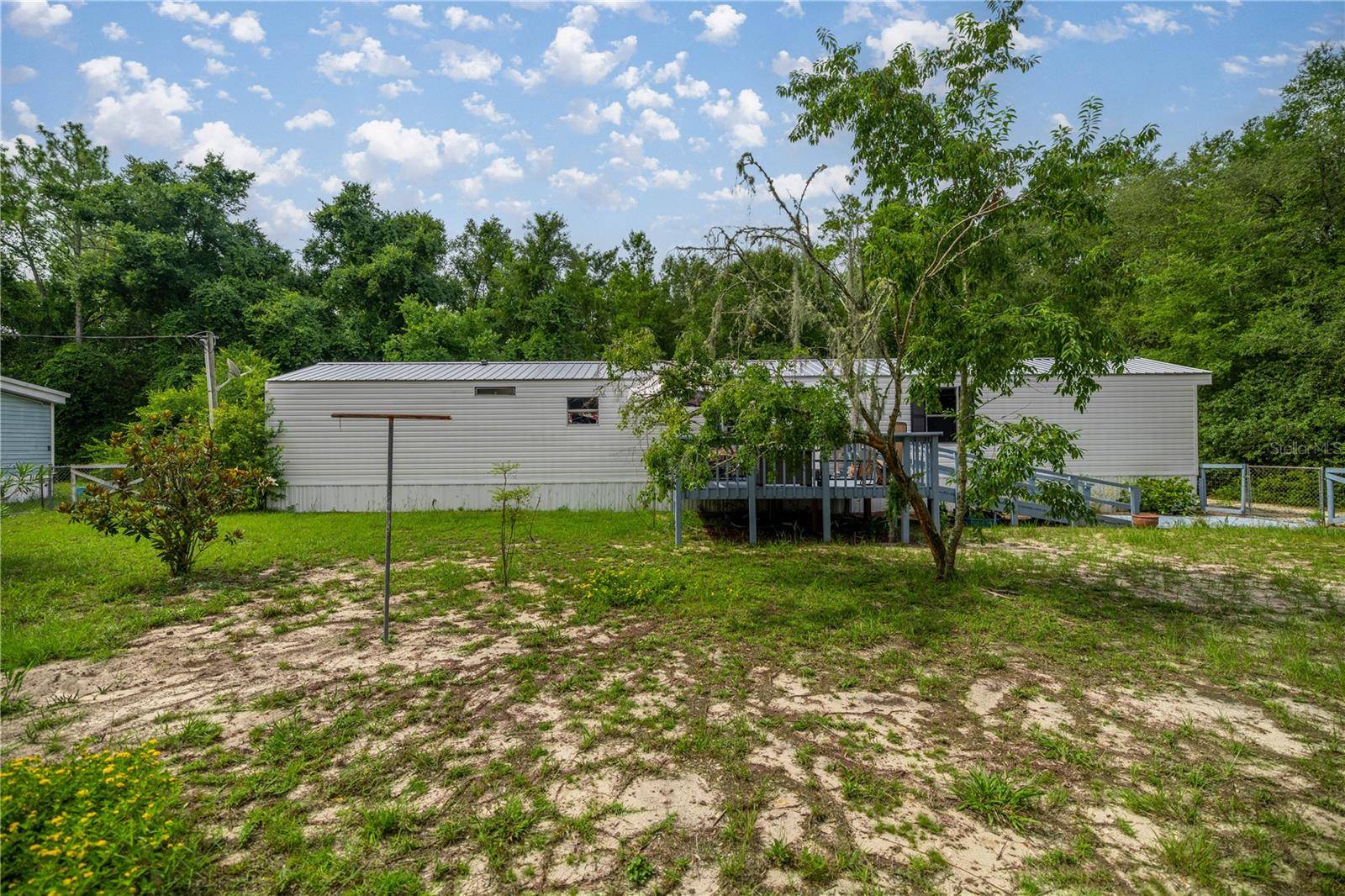 Interlachen, FL 32148,231 LAKEVIEW CT