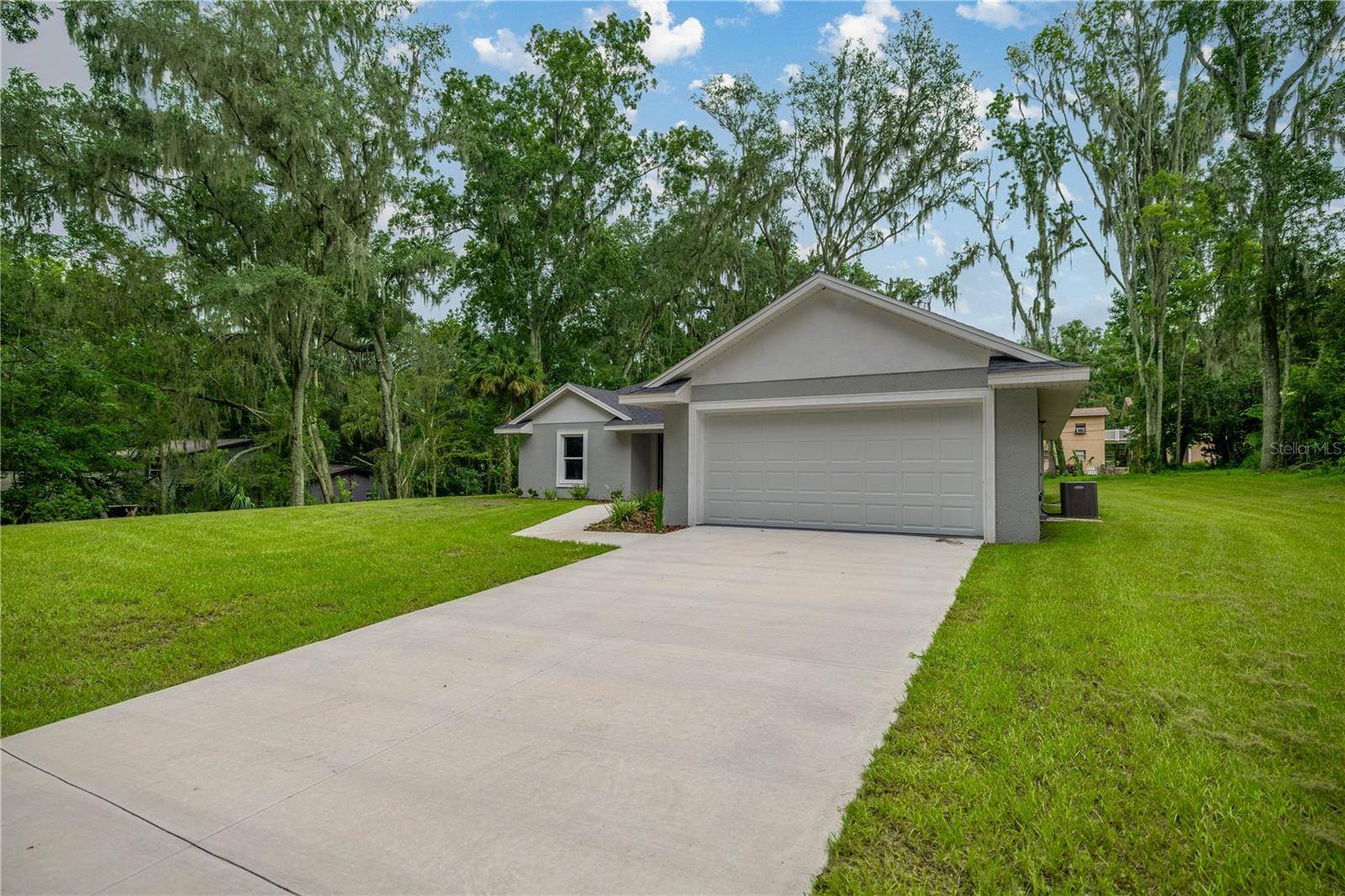 Ocala, FL 34471,4065 SW 5TH AVE