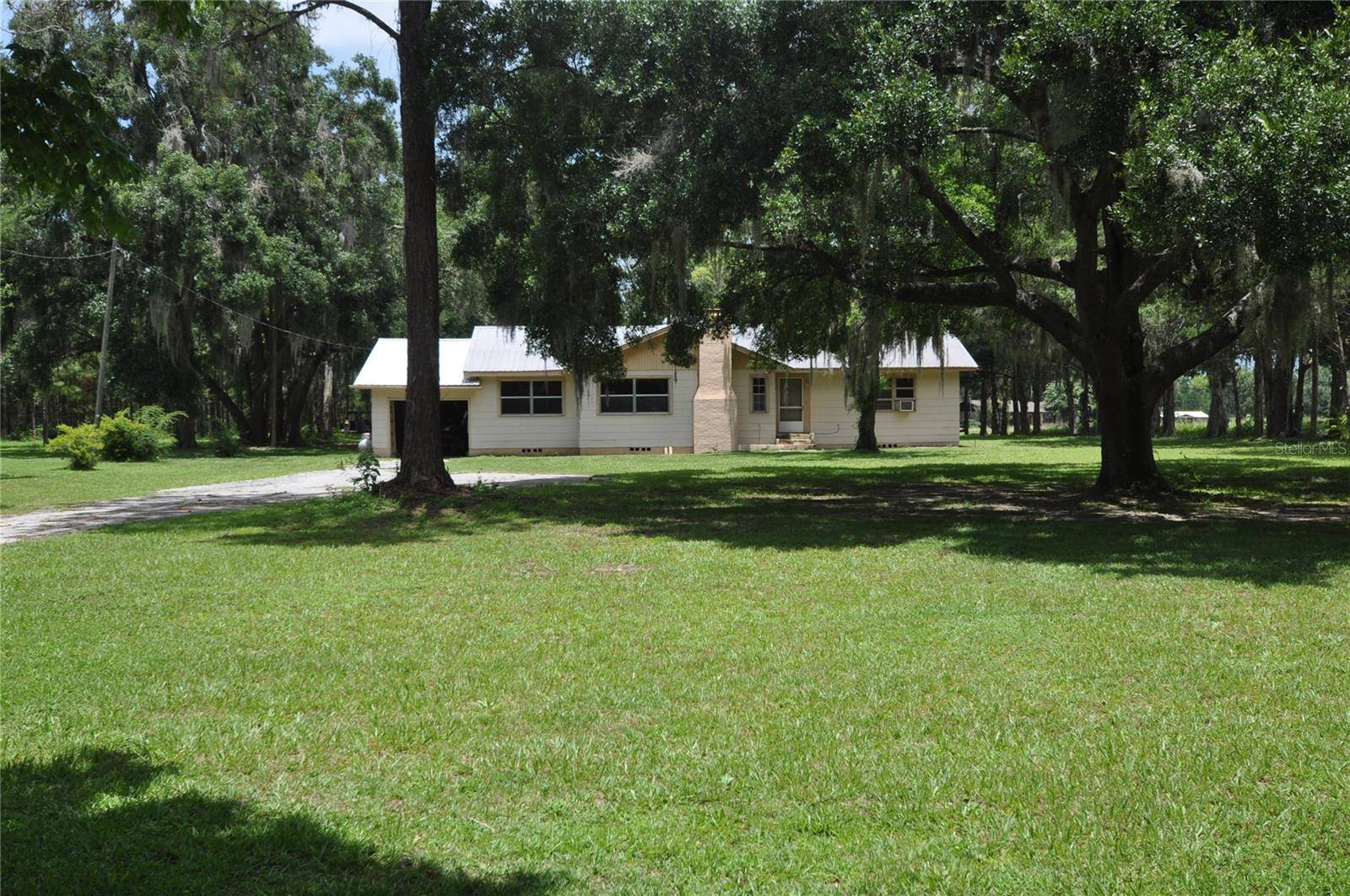 Williston, FL 32696,18491 NE STATE ROAD 121