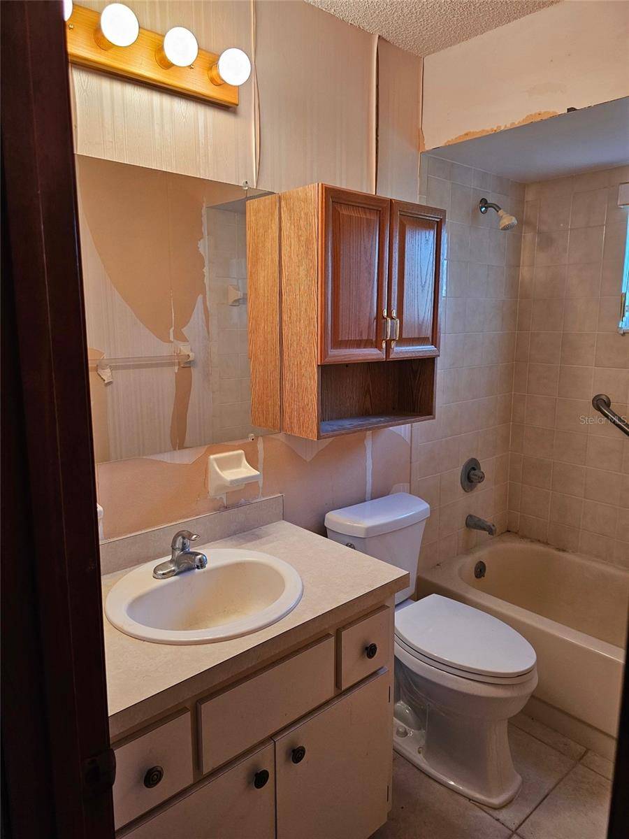 Ocala, FL 34481,8246 SW 105TH PL