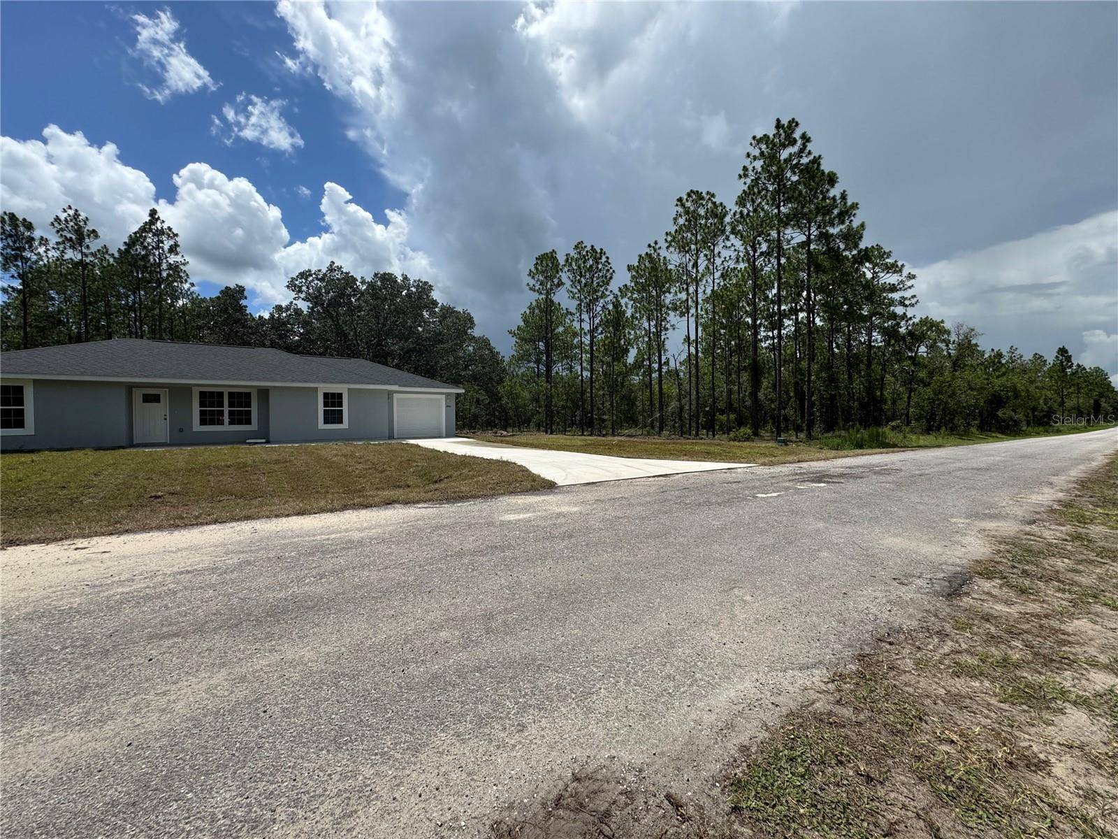 Dunnellon, FL 34431,2904 NW HOLLY RD