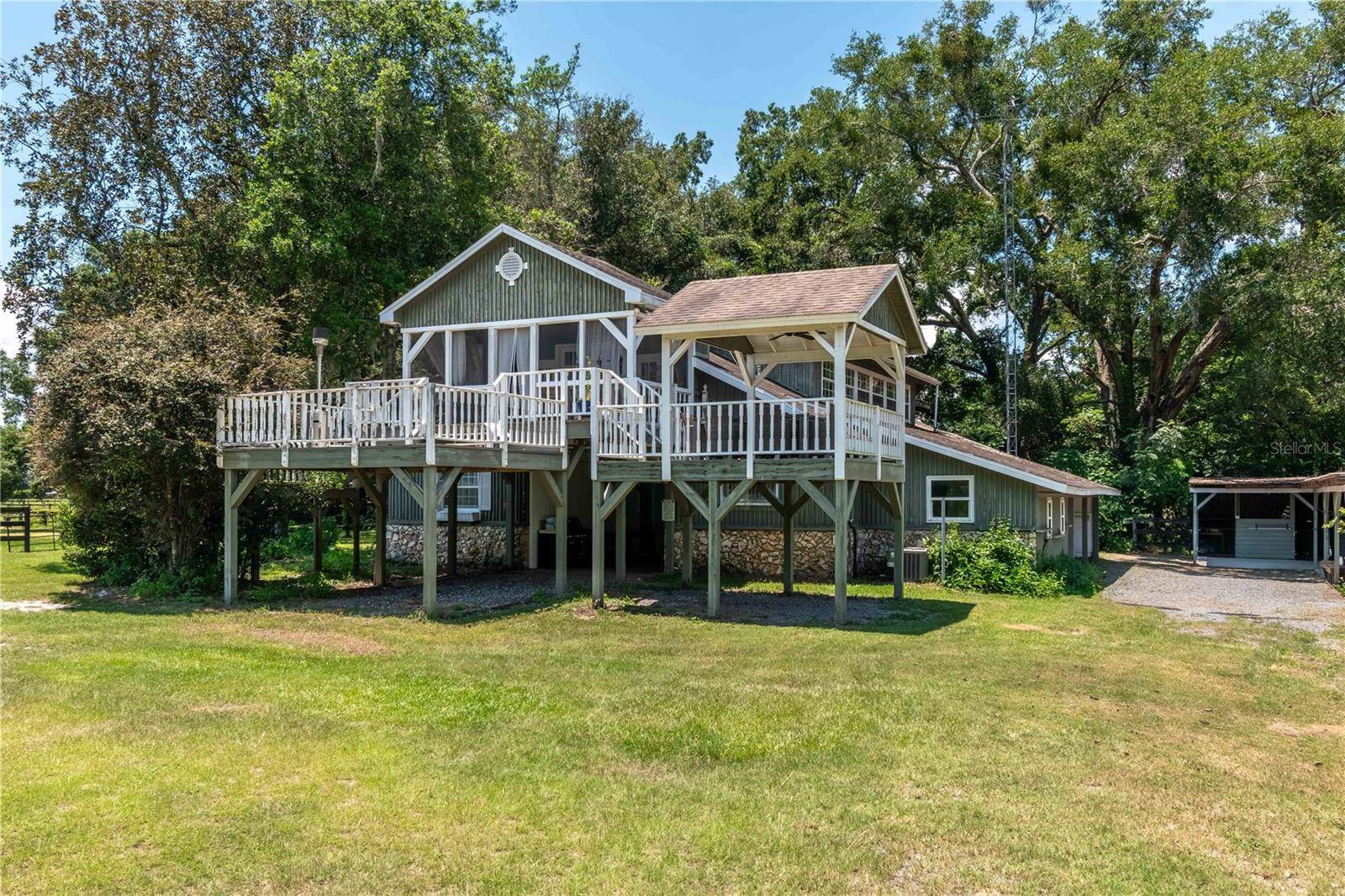 Ocala, FL 34479,619 NE 117TH ST