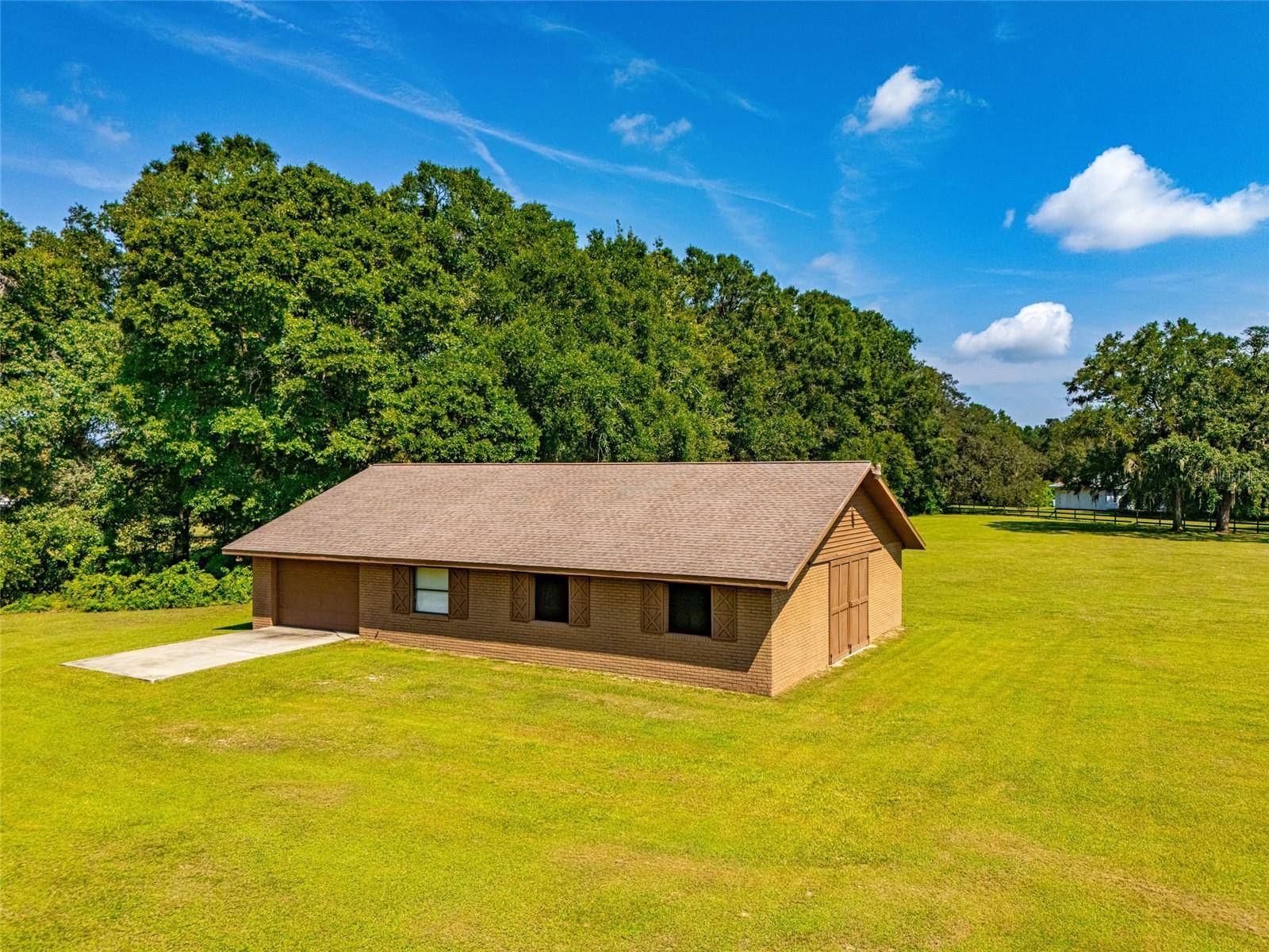 Ocala, FL 34476,9901 SW 67TH TER