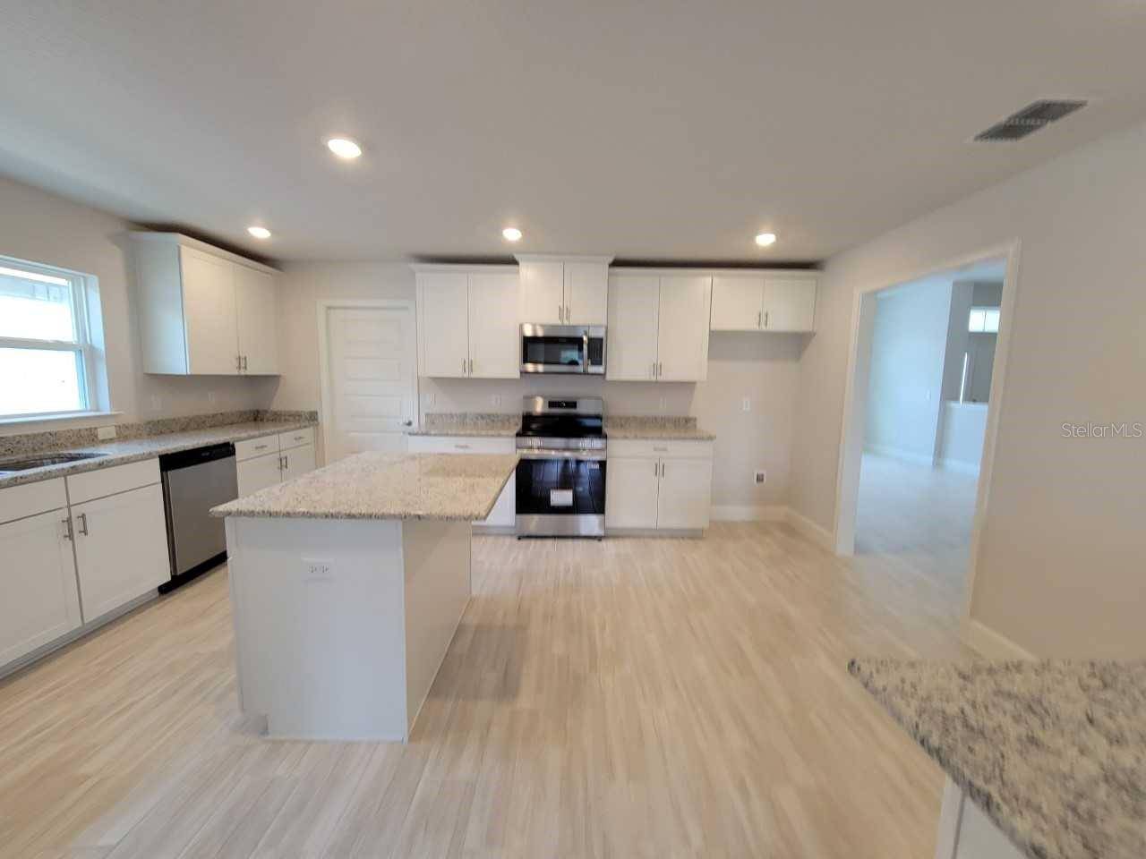 Ocala, FL 34473,17274 SW 57TH AVE