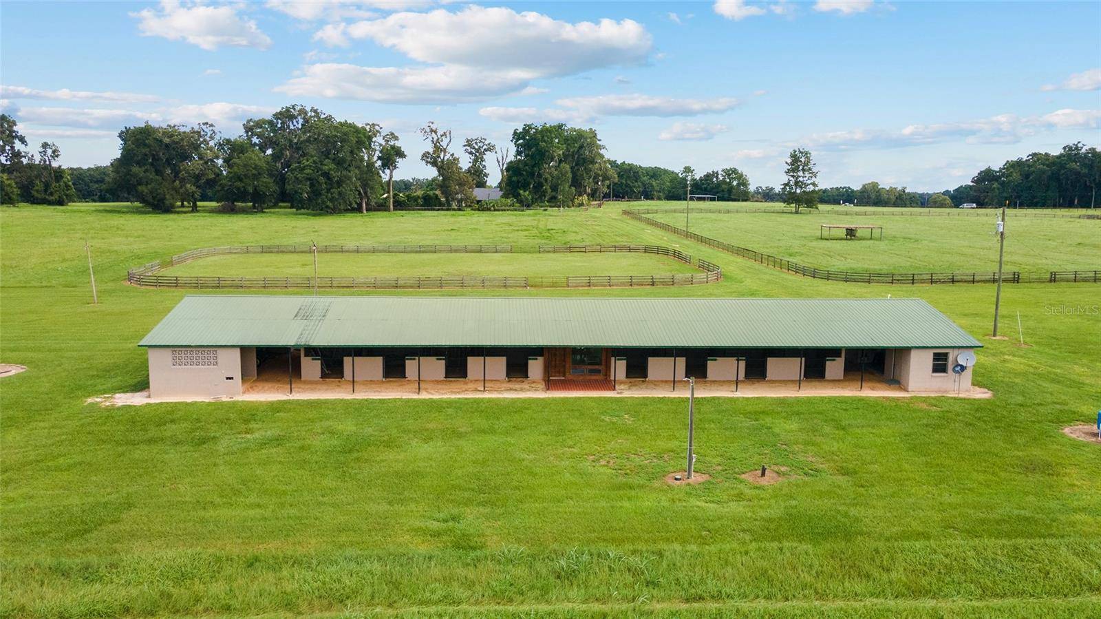 Reddick, FL 32686,17176 N US HIGHWAY 441