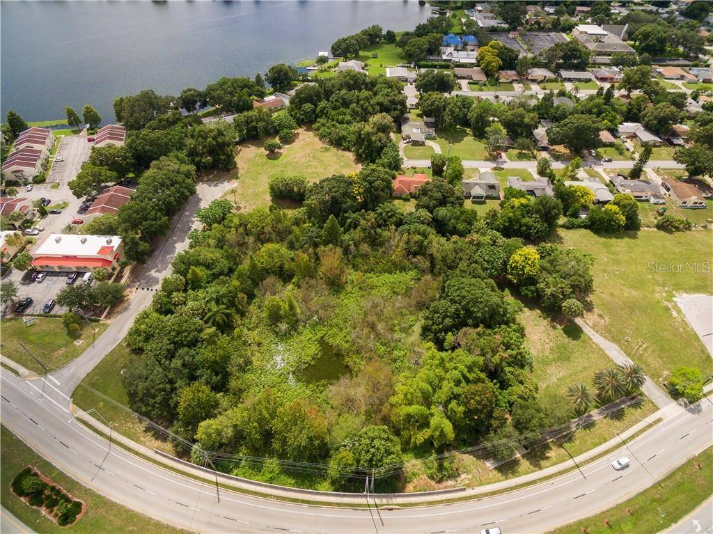 Winter Haven, FL 33884,1101 CYPRESS GARDENS BLVD
