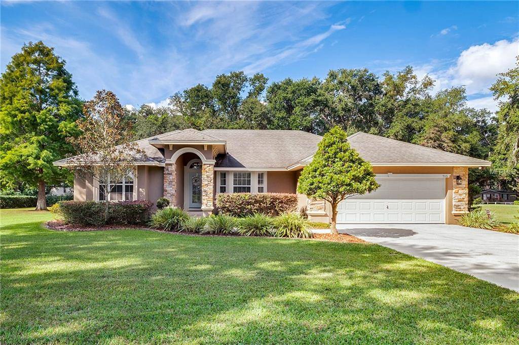 Auburndale, FL 33823,715 HONEYFARM LN