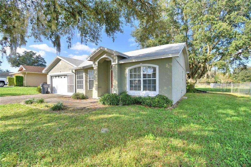 Lakeland, FL 33809,318 GLENRIDGE LOOP N