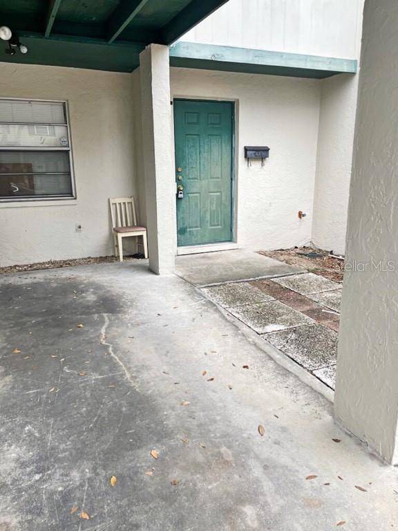 Tampa, FL 33617,5166 TENNIS COURT CIR