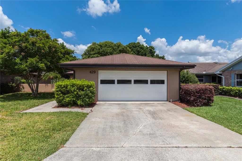 Winter Haven, FL 33884,429 GLENEAGLES CT