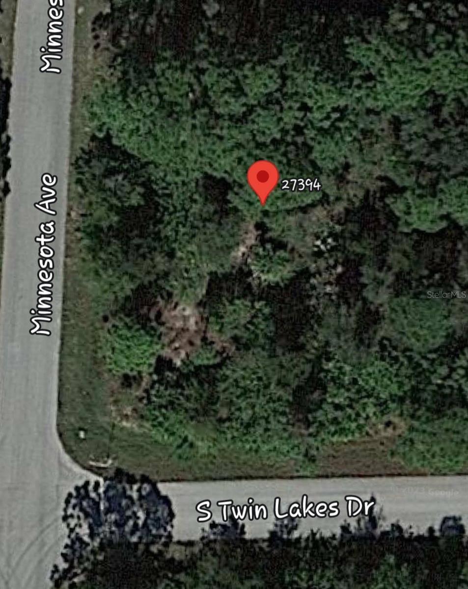 Punta Gorda, FL 33955,27394 S TWIN LAKES DR