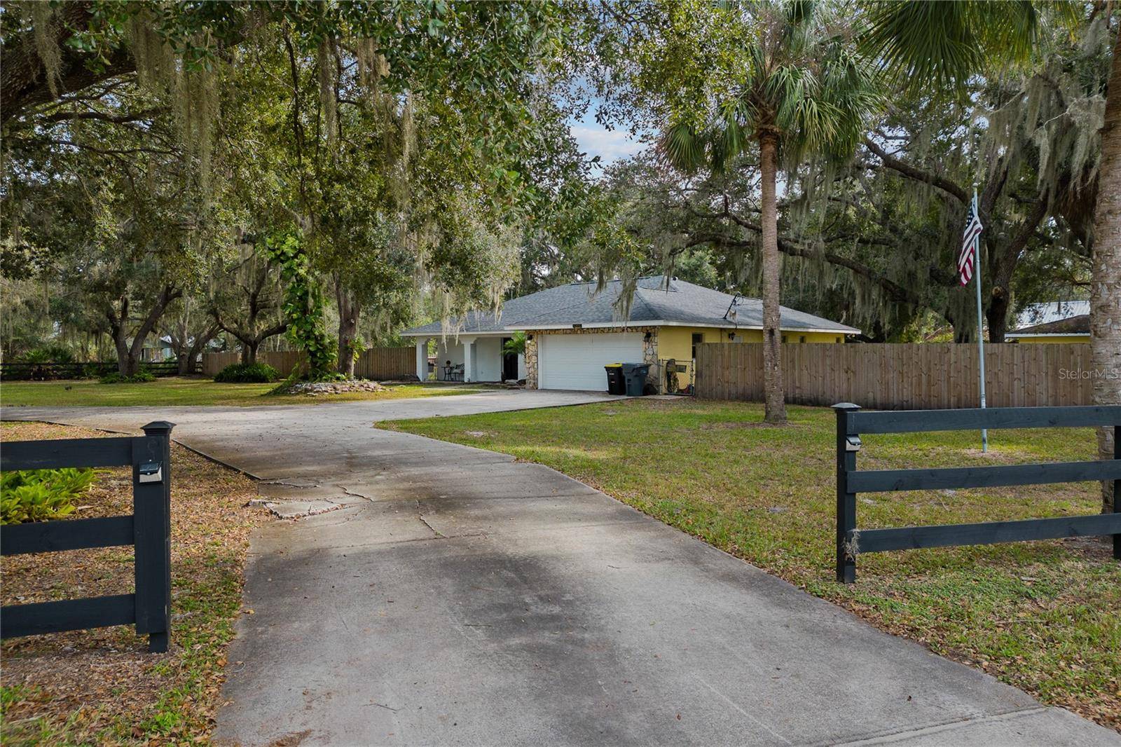 Lake Wales, FL 33898,3498 AMELIA ST