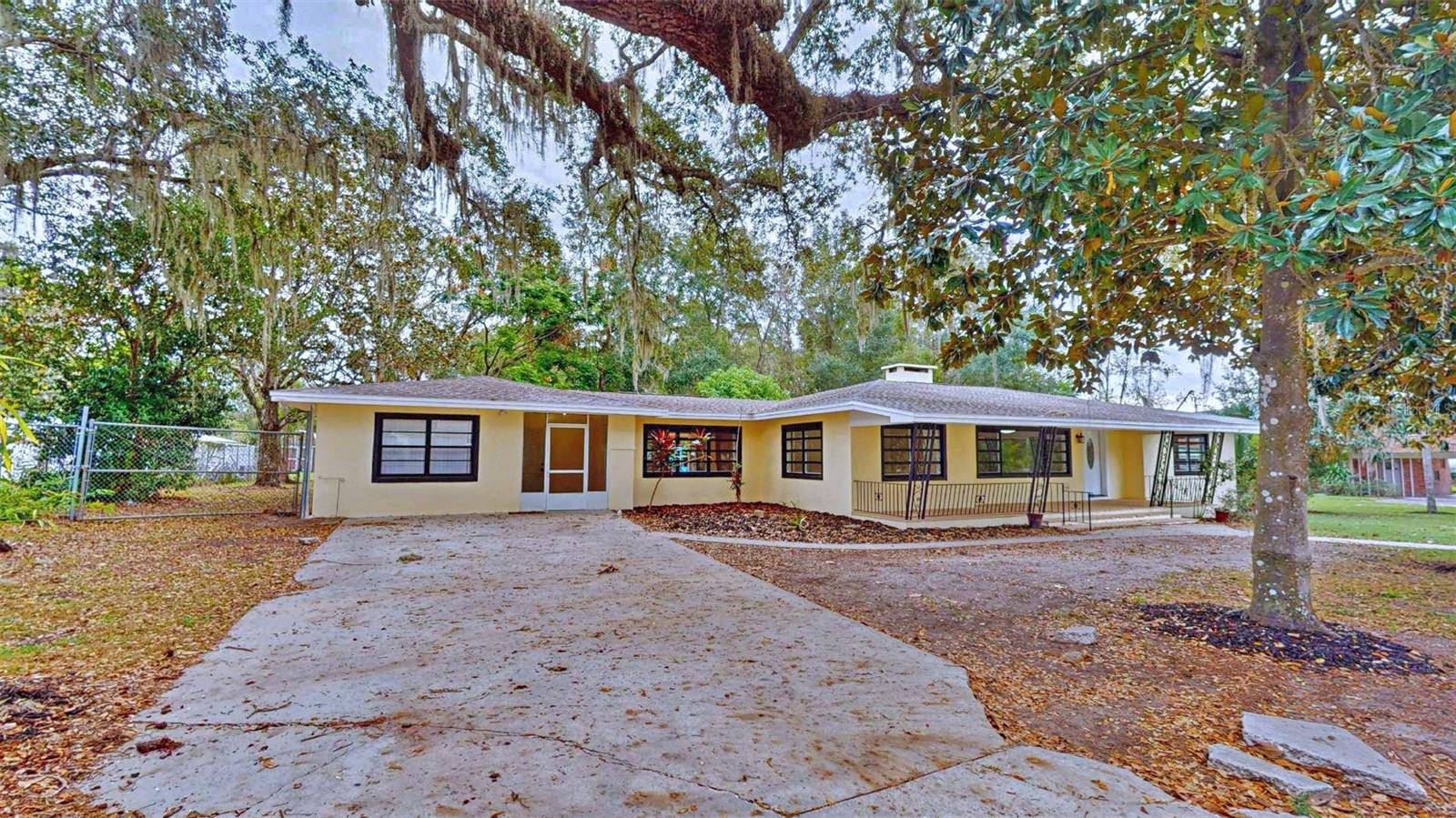Wauchula, FL 33873,112 N 1ST AVE