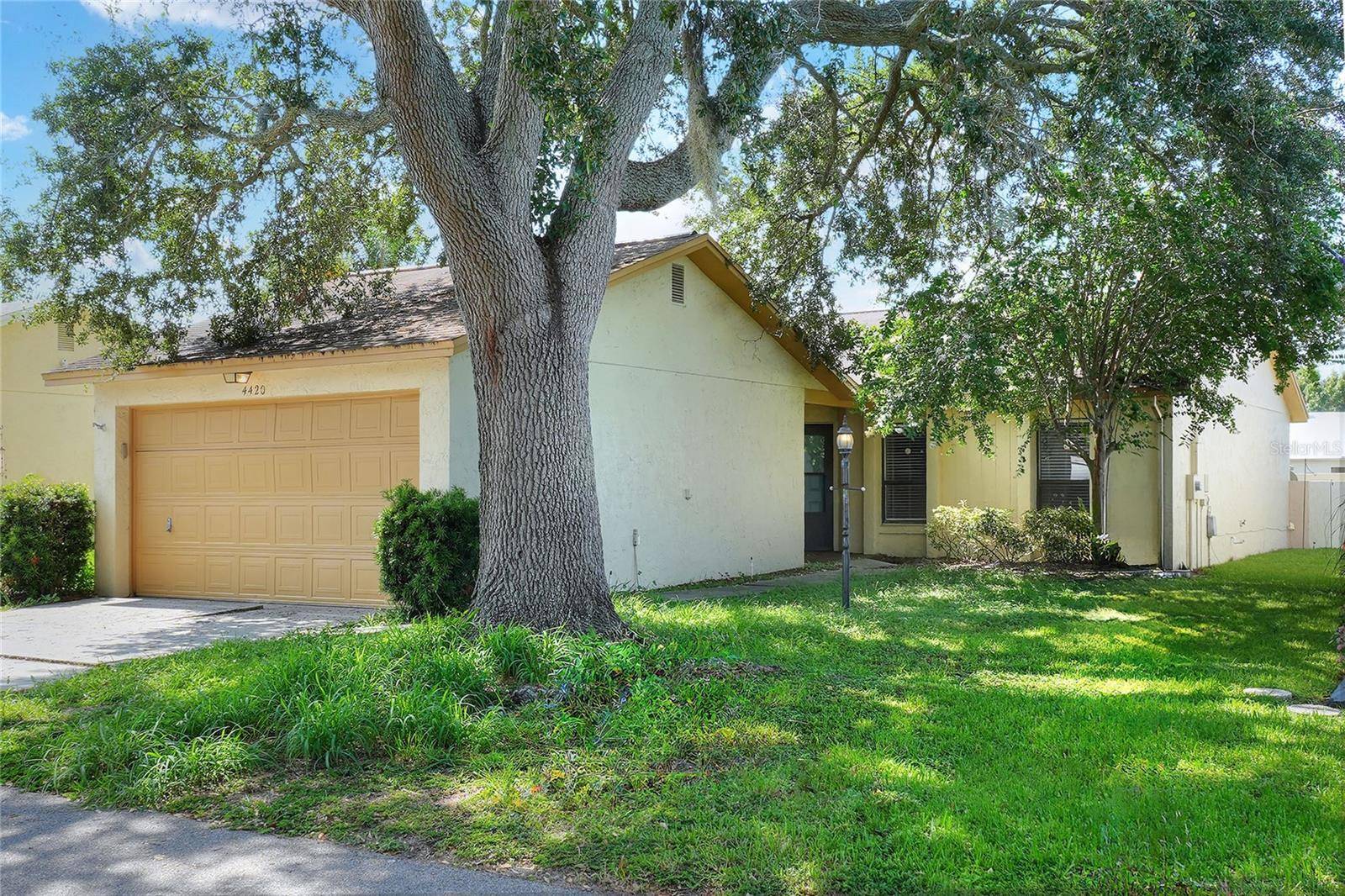 Winter Haven, FL 33884,4420 GLENNS LNDG