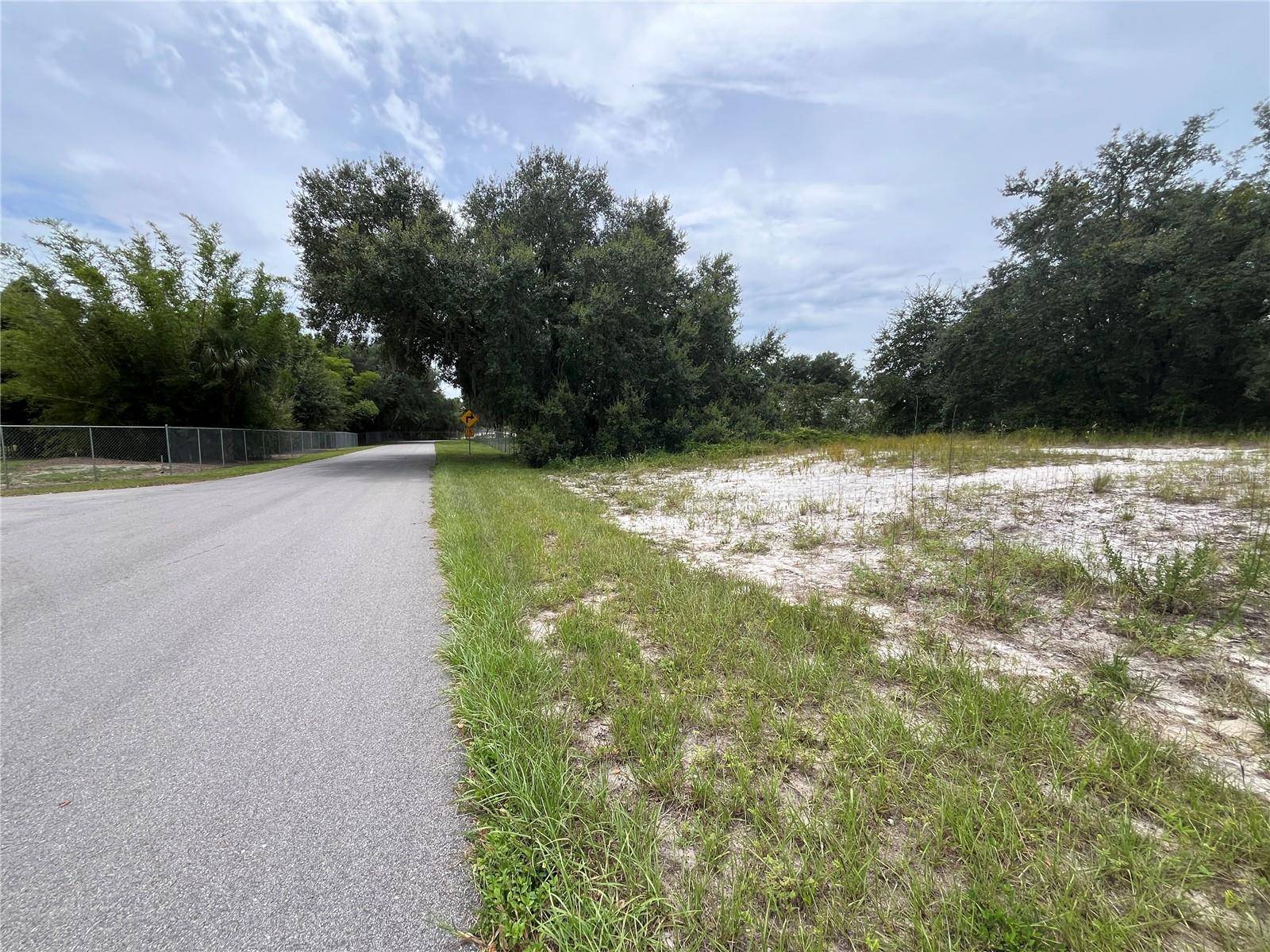 Lake Wales, FL 33898,CEDARWOOD DR