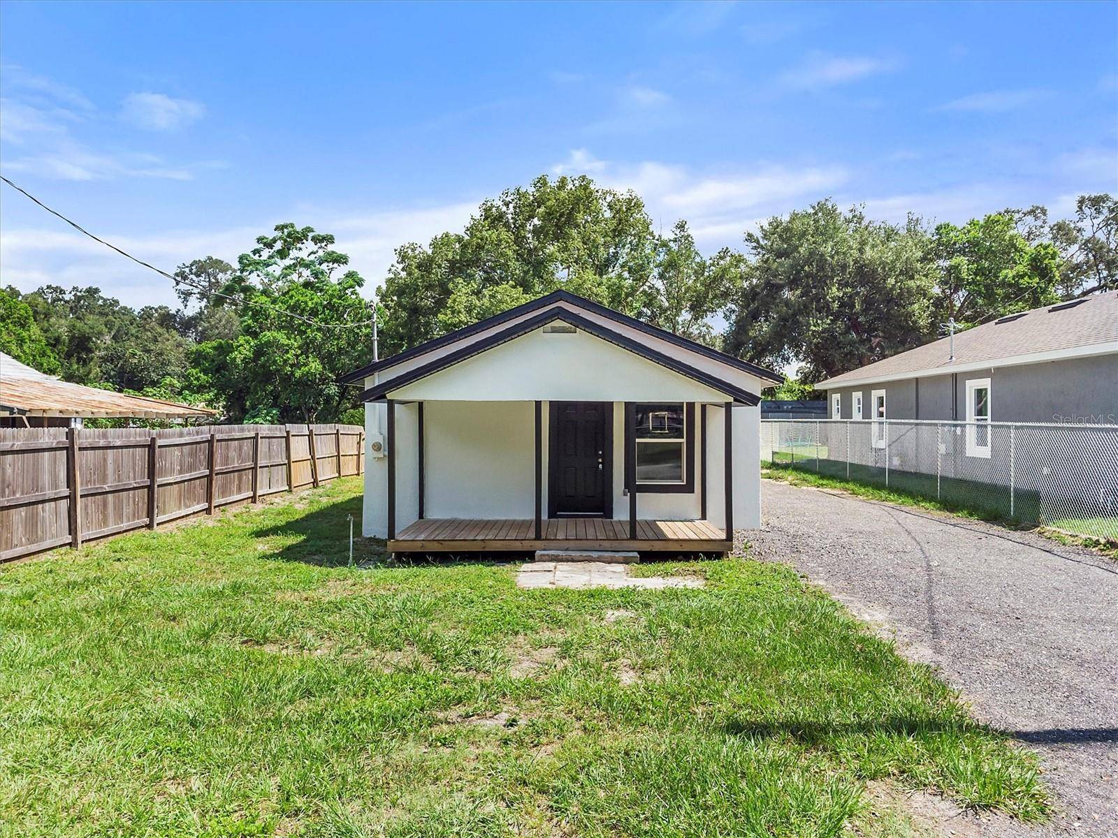 Lake Wales, FL 33859,840 CENTER ST