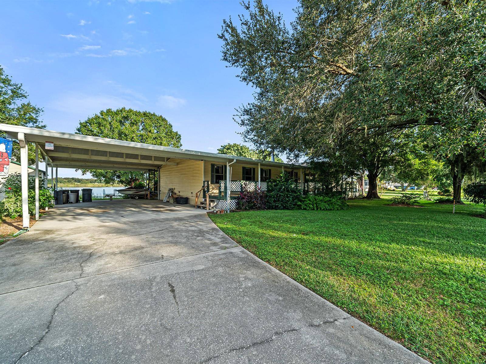 Winter Haven, FL 33880,126 BERMUDA CT